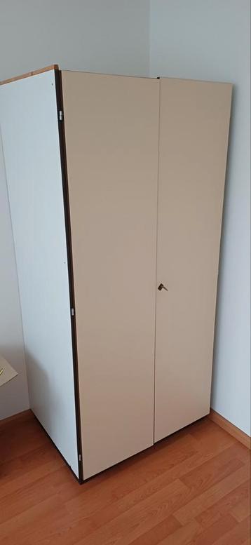 Twee kasten gratis ophalen - zelf demonteren