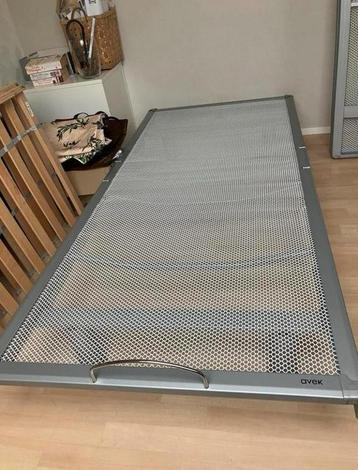 AVEK Bedbodem - Zo goed als nieuw