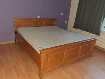 Tweepersoons bed 180x200 cm