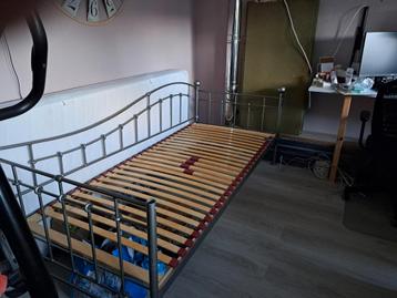 Metalen bedframe - Eenpersoons