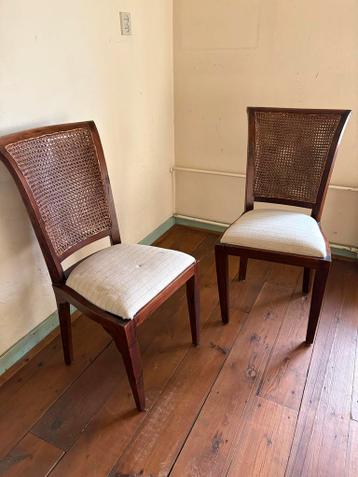 GRATIS: Twee vintage rotan stoelen