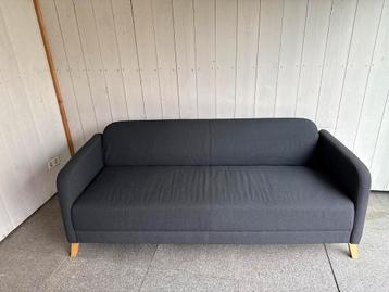 Grijze stoffen bank - Driepersoons