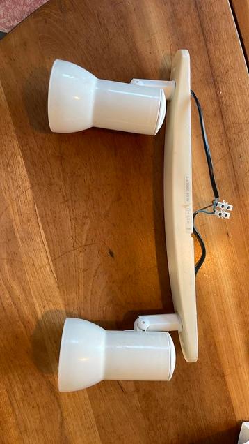 Armatuur Massive twee spotjes gratis