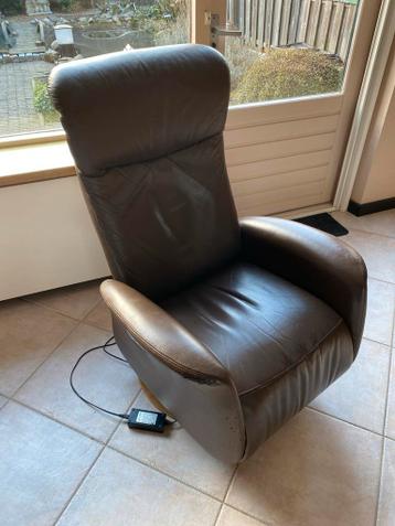Gratis relaxstoel met kunstleer (uitgedroogd)