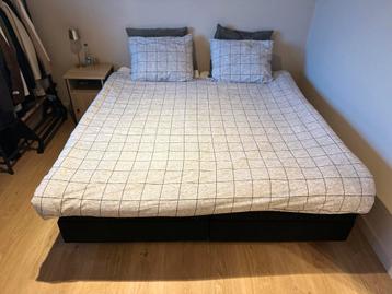 Tweepersoons boxspring zwart