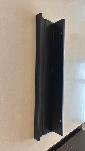 Mosslanda schilderij plank zwart