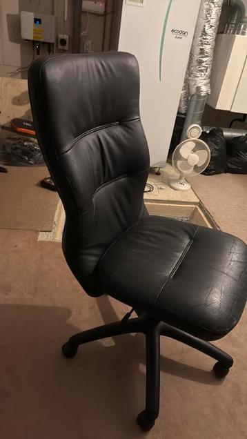 Gratis bureaustoel in goede staat!