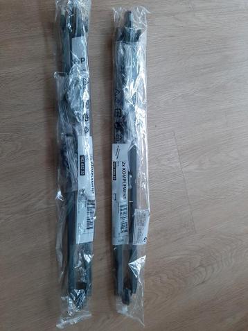 4 rails van het merk  Komplement van ikea