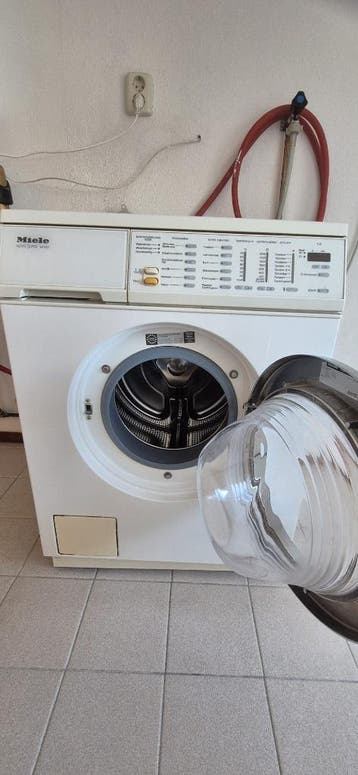 Gratis uitstekende Miele wasmachine