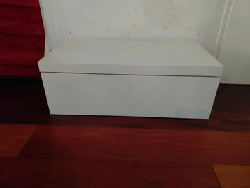 Gratis handige opbergkist,  opberbankje met schuiflade