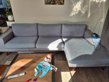 Gratis hoekbank met vlekken