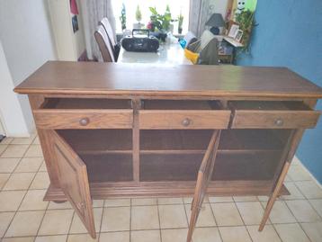 Gratis zware eiken dressoir