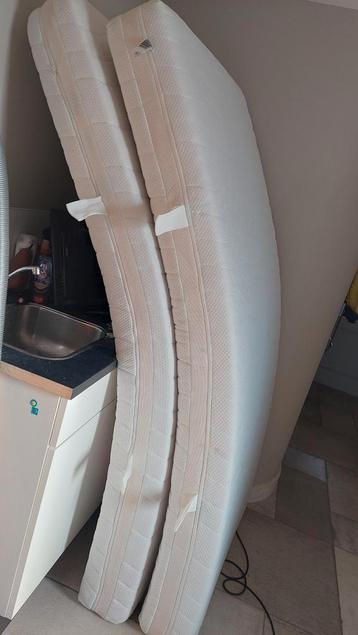 Twee Meradiso Matrassen