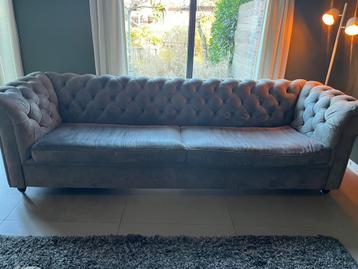 Chester  3-5 zits bank