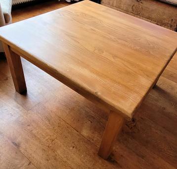 Eikenhouten salontafel