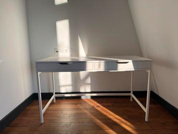 Gratis Bureau - 130x58x72 cm