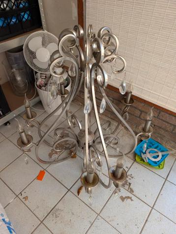 Kroonluchter gratis op te halen