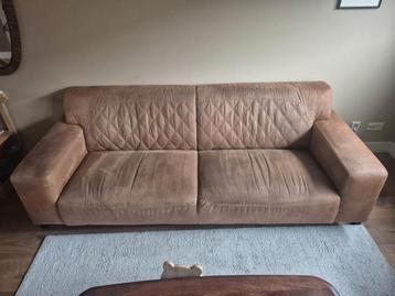 GRATIS!!! Cognac kleurige bank