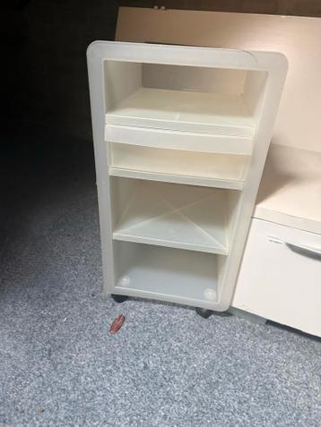 Witte kunststof kastje met 1 lade