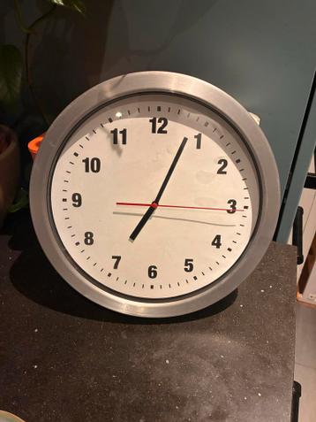Gratis Wandklok - Batterij Nodig