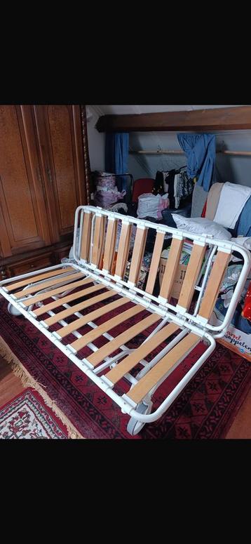 Gratis Opklapbaar bed, 140-200