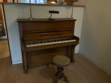 GRATIS Piano