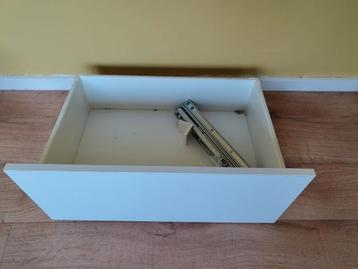 Gratis ikea besta lade 60x15x40 met soft close + plank