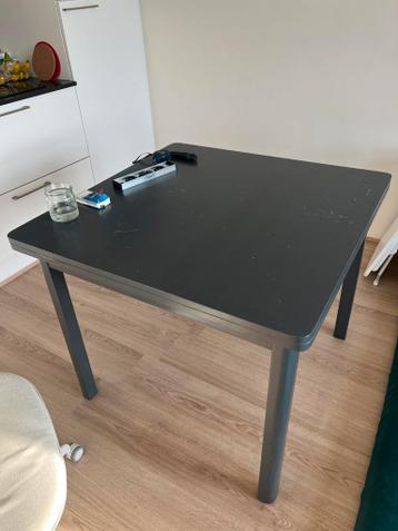 Foldable Table 90 x 90/180cm