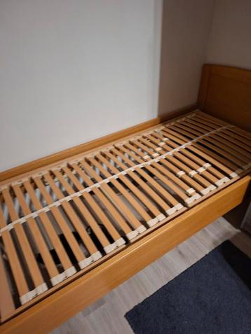 1 persoons bed 200x90cm