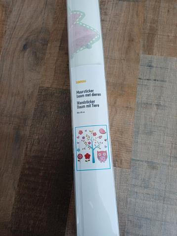 Gratis muursticker. Nieuw.