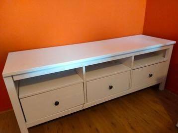 Hemnes tv-kast wit