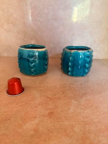 2 kleine plantenpotjes