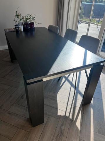 GRATIS ! Mooie eettafel!