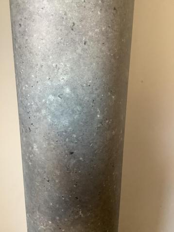 Vinyl vloerbedekking Sutton antraciet ca. 420x130 cm.