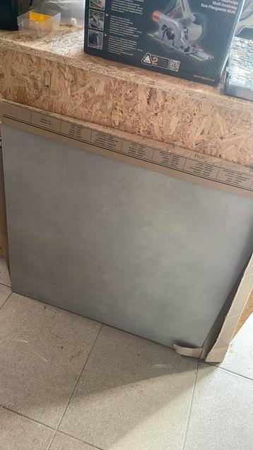 Gratis grijze tegel 80x80