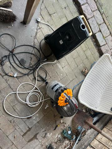 Defecte stofzuigers zonder slang - Onderdelen?