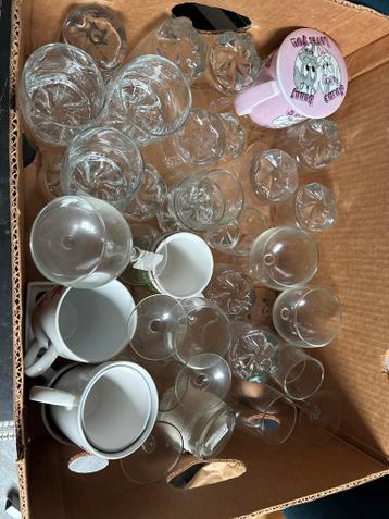 GRATIS mokken en glazen ophalen