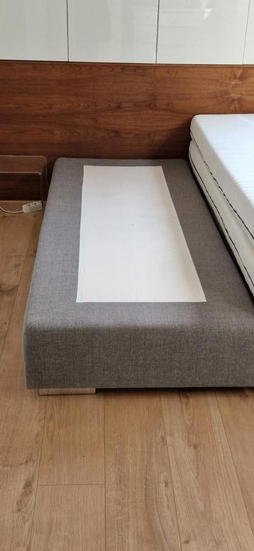 Boxspring 160 (2x 80 x 200 m) zonder matras - Gratis