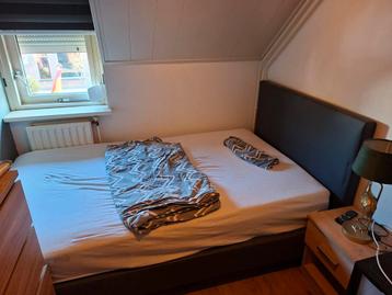 Te koop aangeboden 2x twijfelaar boxspring 120x200