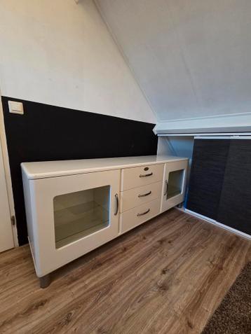 Vintage Malibu Dressoir - Netjes en Gedemonteerd