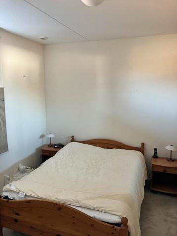 Gratis op te halen grenen bed in Zevenbergen op 21-02