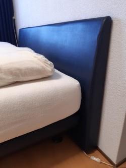 2x Pullman Boxspring Bedden met Binnenvering Matrassen.