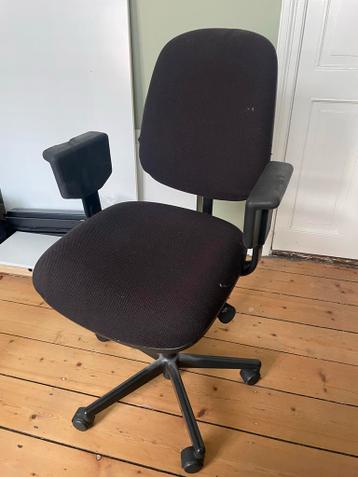 Comfortabele Bureaustoel Ahrend - Gebruikt - Gratis