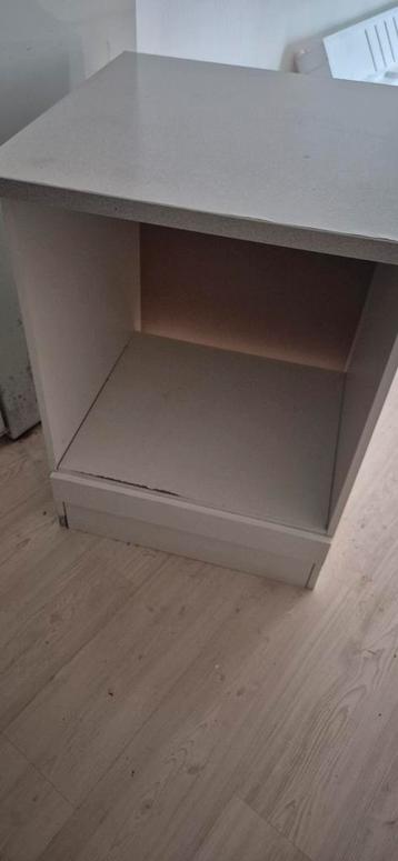 Gratid af te halen, losstaand keukenkastje