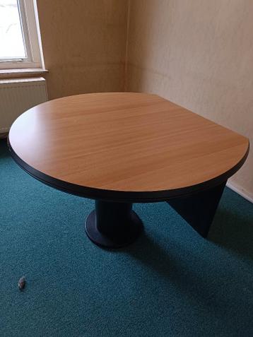 Eettafel  Uitlegbaar