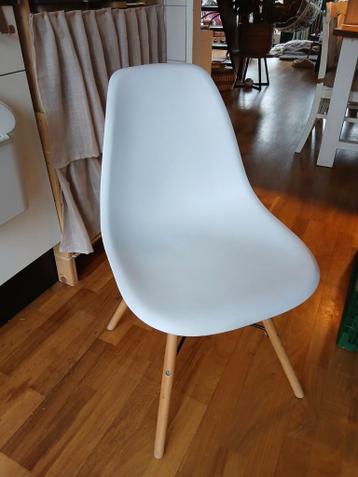 Kuipstoelen 4 x industriële wit