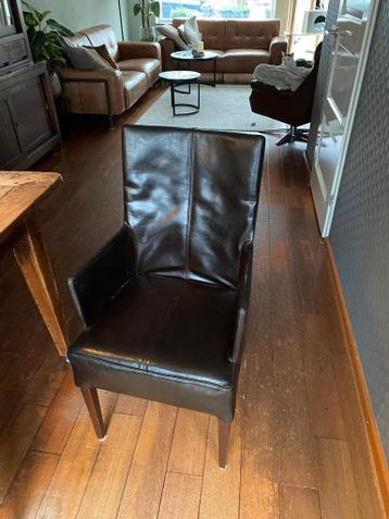 Gratis Eetkamertafel + 6 Stoelen - Los of Samen Afhalen