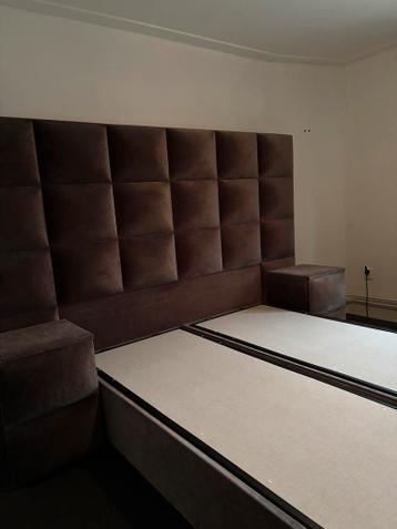 Tweepersoonsbed 160x200 cm zsm ophalen