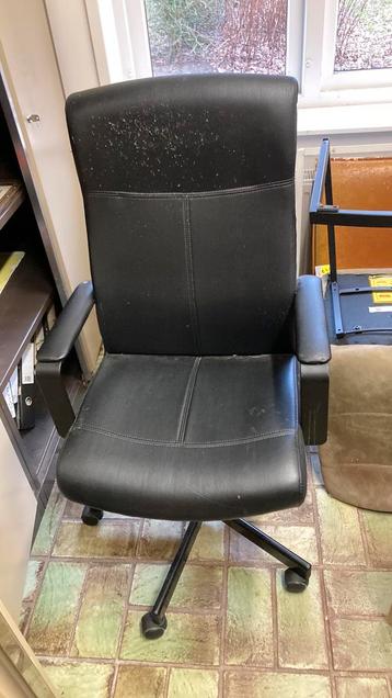 GRATIS ophalen zwarte bureaustoel