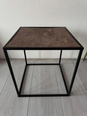 Gratis: plantentafeltje of bijzettafeltje